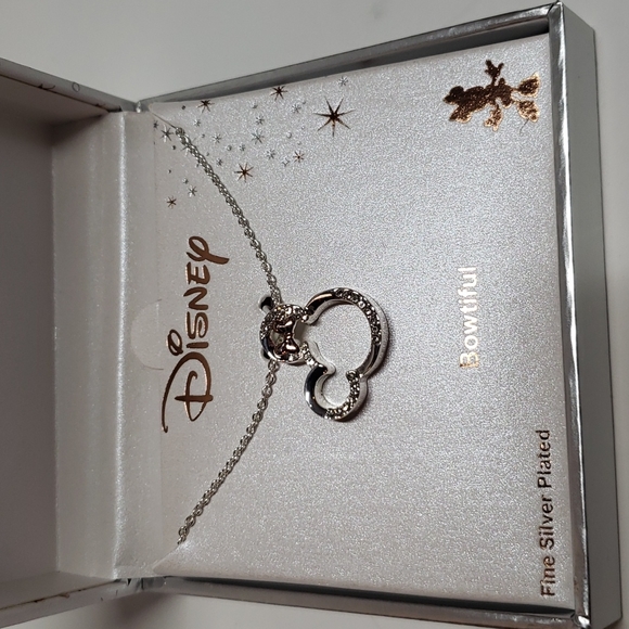 Disney's Minnie Mouse Crystal Head Necklace Silver Rose Gold Crystal Womens NWT - Picture 6 of 10